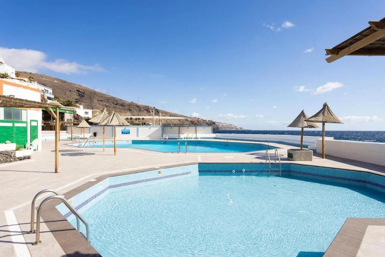 아파트 Home2Book Ocean Breeze Candelaria, Terrace & Pool 스페인